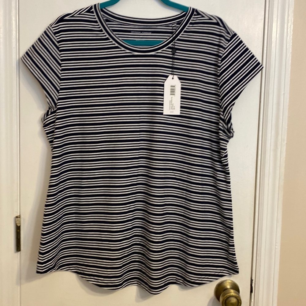 Universal Standard Tee Rex T-shirt
